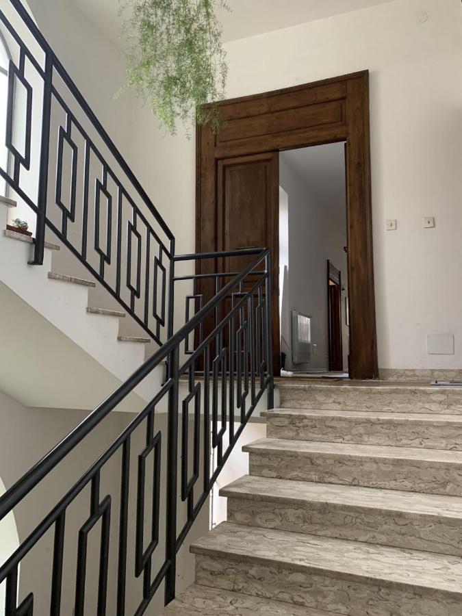 Orvieto: Spacious 3Br 3Ba Apartment With Balcony & Patio Exteriör bild