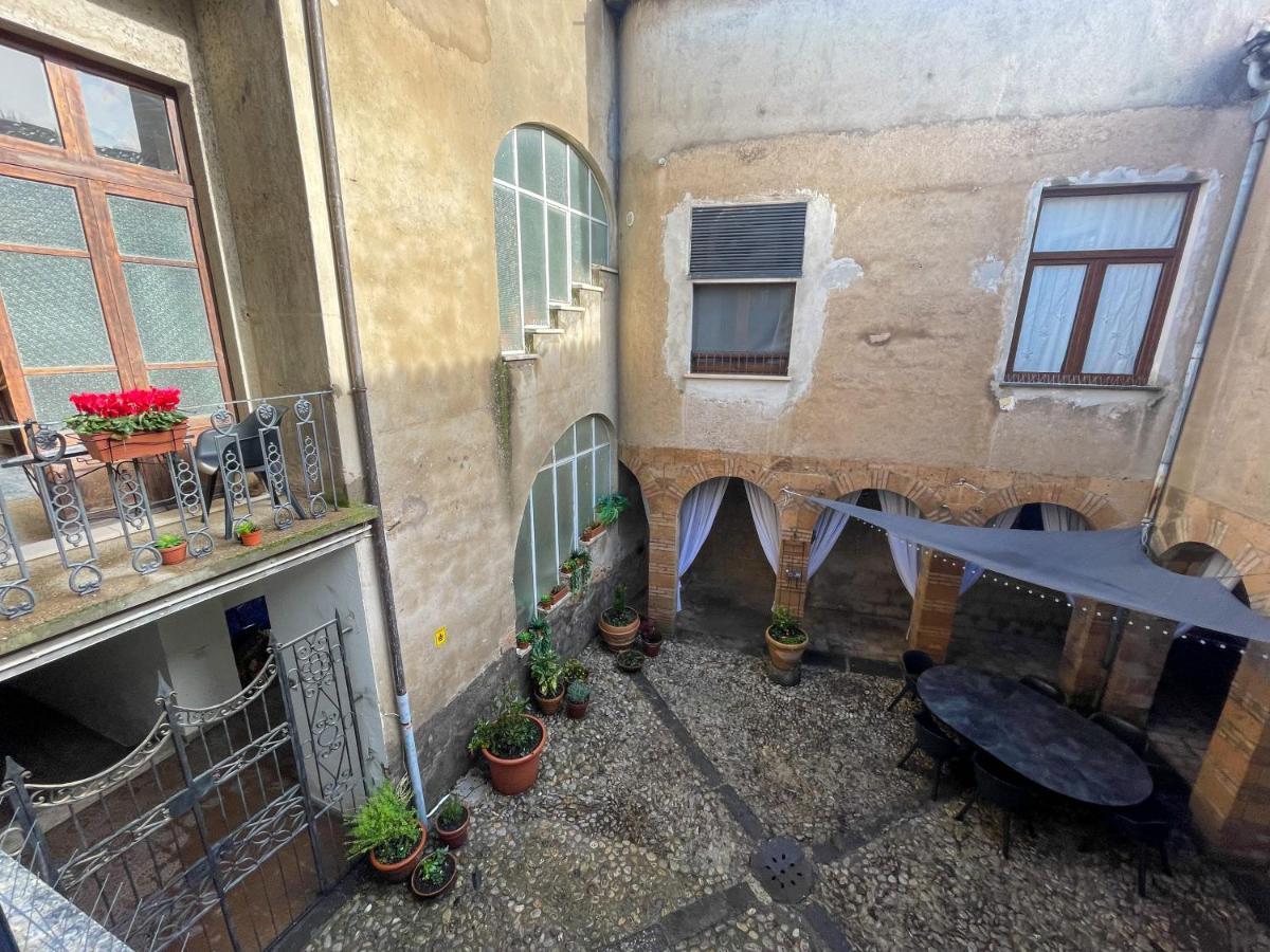 Orvieto: Spacious 3Br 3Ba Apartment With Balcony & Patio Exteriör bild