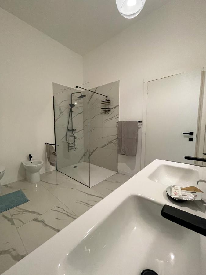 Orvieto: Spacious 3Br 3Ba Apartment With Balcony & Patio Exteriör bild